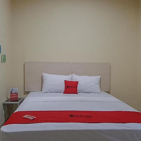 Reddoorz Near Kantor Walikota Bontang Nyerakat Экстерьер фото