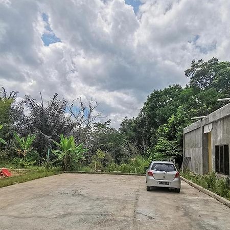 Reddoorz Near Kantor Walikota Bontang Nyerakat Экстерьер фото