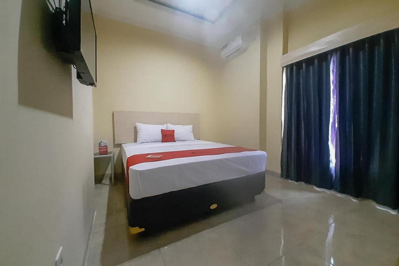 Reddoorz Near Kantor Walikota Bontang Nyerakat Экстерьер фото